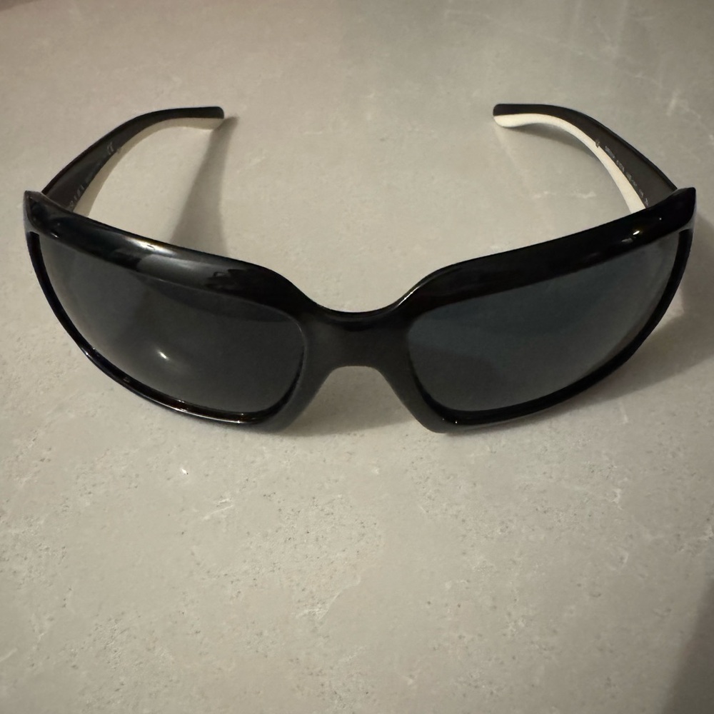 Prada Sleek Black Eyewear - Picture 3 of 5